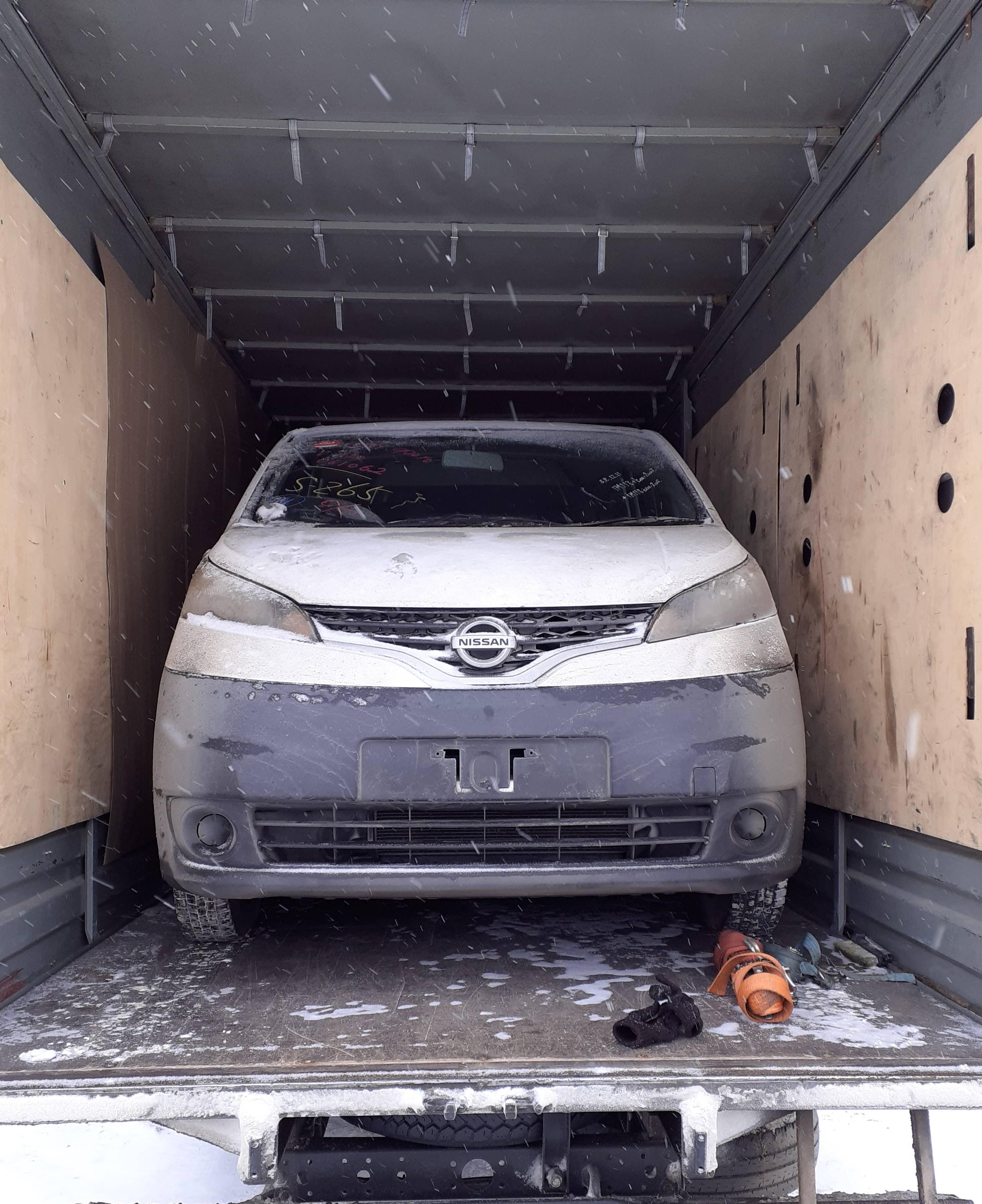 Авто Ниссан НВ 200 в Сургут